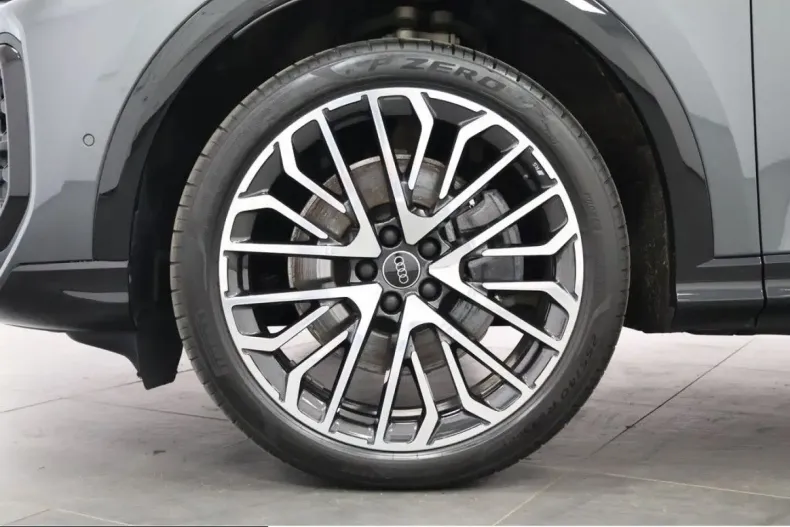 Audi Q5 din 2025 cu 21.284 km - oferta AUD230606 - foto 31