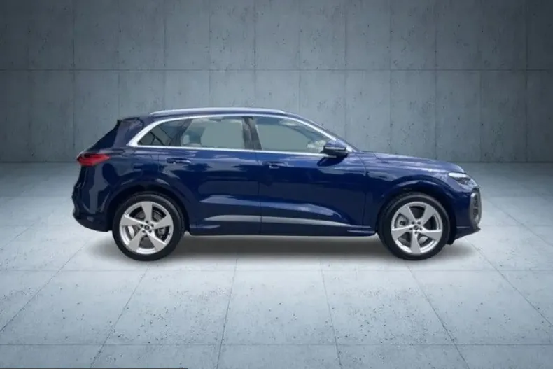 Audi Q5 din 2025 cu 11.920 km - oferta AUD230607 - foto 5