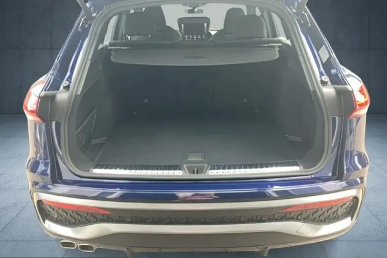 Audi Q5 din 2025 cu 11.920 km - oferta AUD230607 - foto 11
