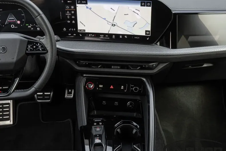 Audi Q5 din 2025 cu 8.850 km - oferta AUD230609 - foto 10