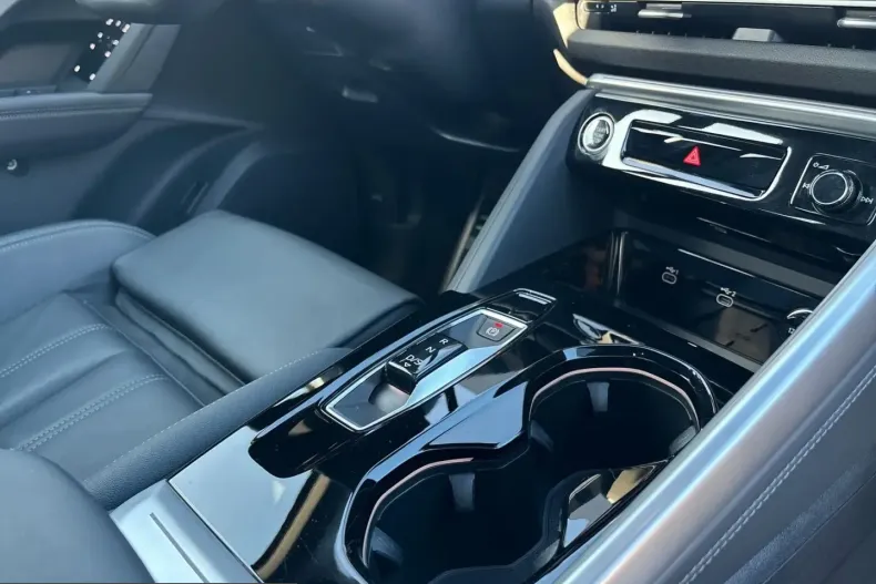 Audi Q5 din 2025 cu 20.459 km - oferta AUD230610 - foto 16