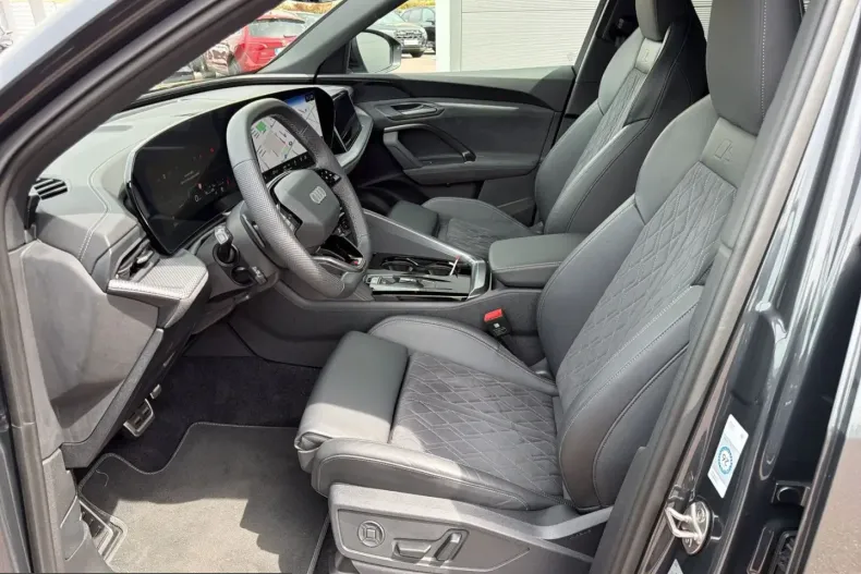 Audi Q5 din 2025 cu 13.922 km - oferta AUD230611 - foto 9