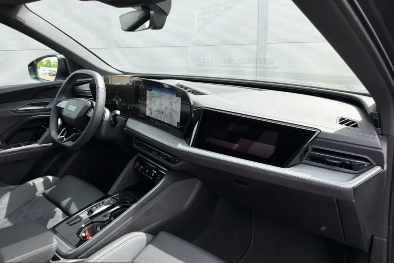 Audi Q5 din 2025 cu 13.922 km - oferta AUD230611 - foto 12