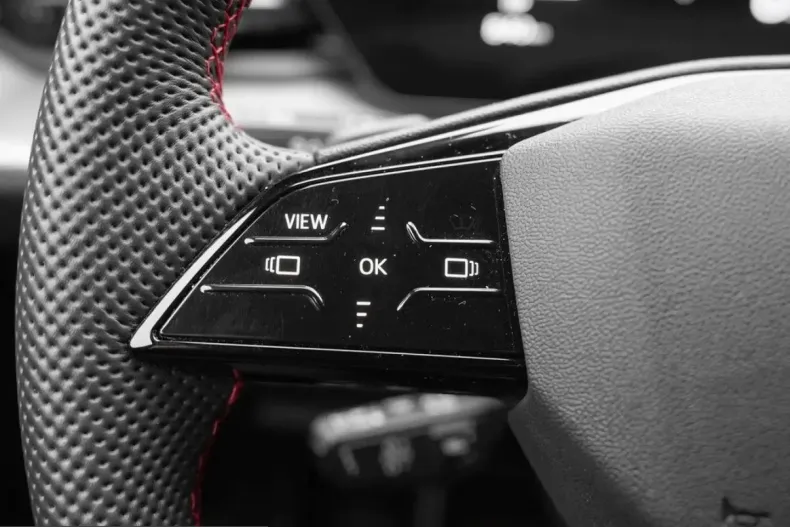 Audi Q5 din 2025 cu 23.305 km - oferta AUD230613 - foto 19