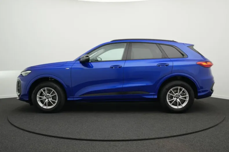 Audi Q5 din 2025 cu 7.992 km - oferta AUD230619 - foto 9