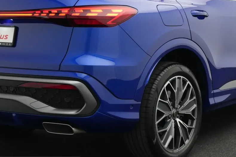 Audi Q5 din 2025 cu 7.500 km - oferta AUD230620 - foto 19
