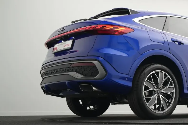 Audi Q5 din 2025 cu 7.500 km - oferta AUD230620 - foto 42