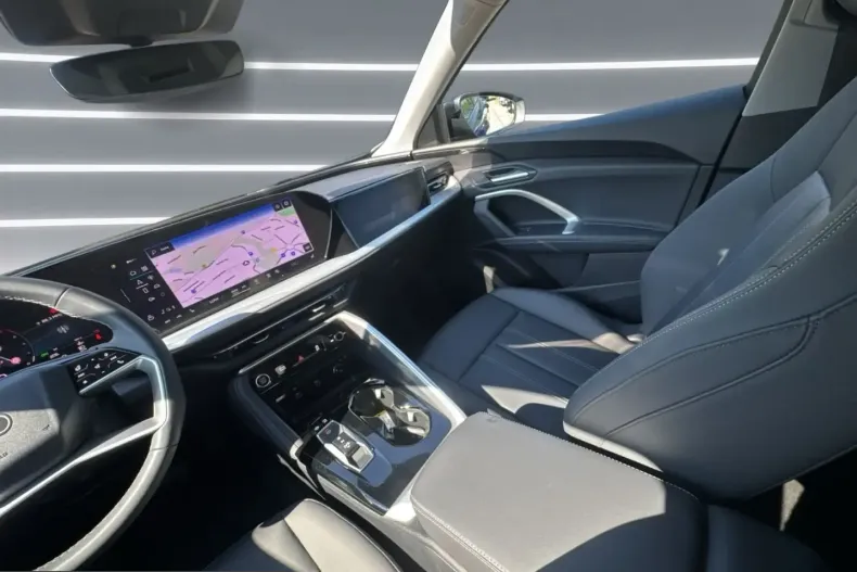 Audi Q5 din 2025 cu 7.700 km - oferta AUD230621 - foto 11