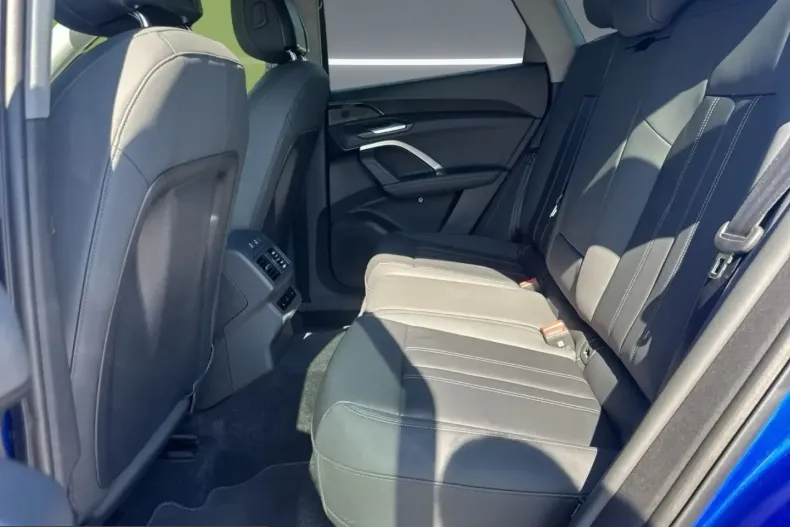 Audi Q5 din 2025 cu 7.700 km - oferta AUD230621 - foto 13