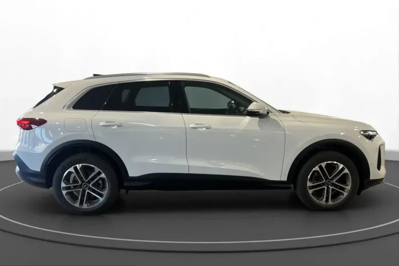 Audi Q5 din 2025 cu 27.520 km - oferta AUD230622 - foto 4