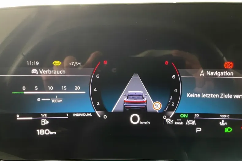 Audi Q5 din 2025 cu 27.520 km - oferta AUD230622 - foto 6
