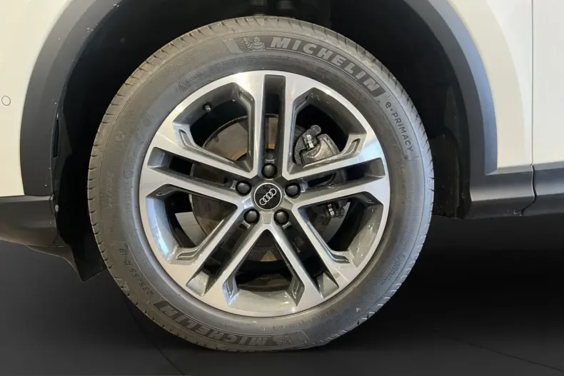 Audi Q5 din 2025 cu 27.520 km - oferta AUD230622 - foto 10