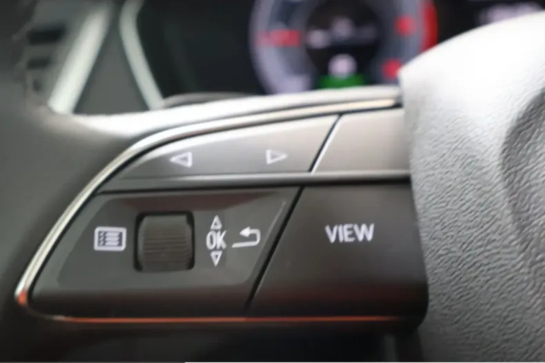 Audi Q5 din 2025 cu 11.709 km - oferta AUD230626 - foto 16