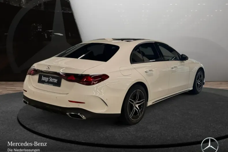 Mercedes-Benz E 220 (Clasa E) din 2025 cu 25.400 km - oferta MER230630 - foto 5