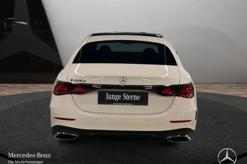 Mercedes-Benz E 220 (Clasa E) din 2025 cu 25.400 km - oferta MER230630 - foto 6
