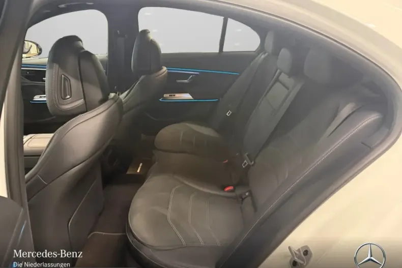Mercedes-Benz E 220 (Clasa E) din 2025 cu 25.400 km - oferta MER230630 - foto 9