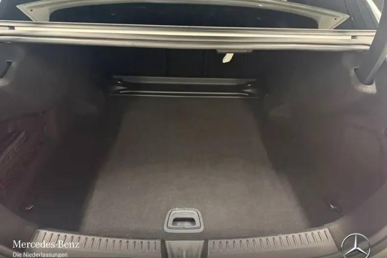 Mercedes-Benz E 220 (Clasa E) din 2025 cu 25.400 km - oferta MER230630 - foto 15