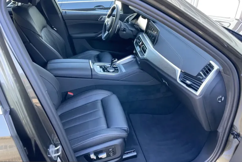 BMW X6 (Seria X) din 2022 cu 87.600 km - oferta BMW230632 - foto 9