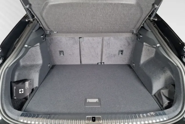 Audi Q3 din 2025 cu 25.950 km - oferta AUD230640 - foto 9