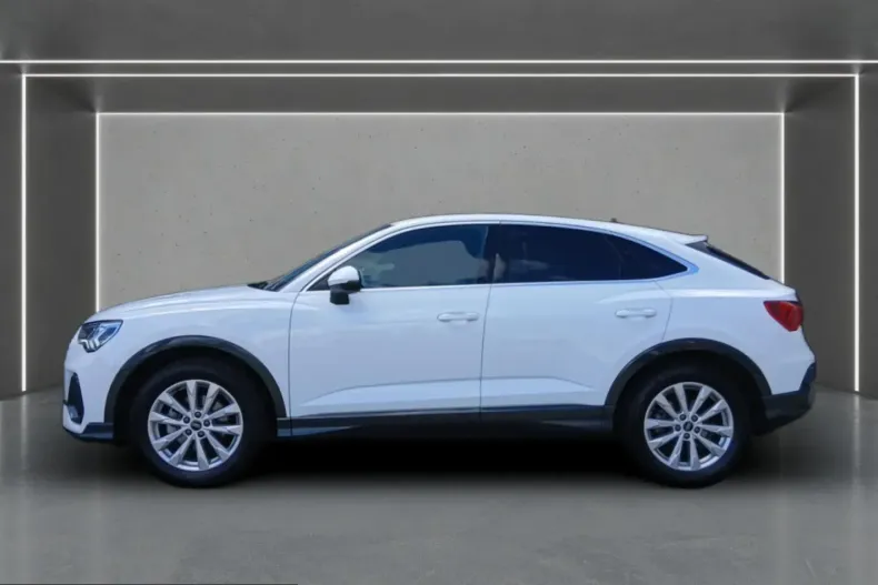 Audi Q3 din 2025 cu 10.008 km - oferta AUD230642 - foto 2