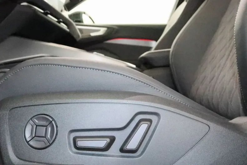 Audi A5 din 2025 cu 29.360 km - oferta AUD230646 - foto 10
