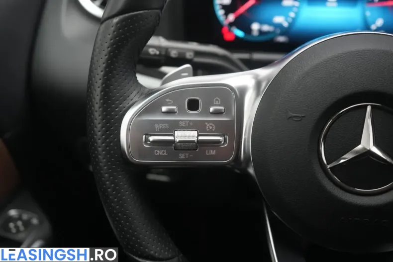 Mercedes-Benz GLA 220 (Clasa GLA) din 2023 cu 48.000 km - oferta MER230648 - foto 19