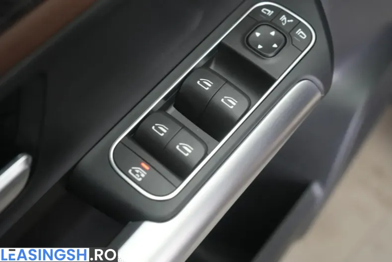 Mercedes-Benz GLA 220 (Clasa GLA) din 2023 cu 48.000 km - oferta MER230648 - foto 27