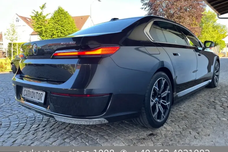 BMW i7 (Seria 7) din 2024 cu 4.721 km - oferta BMW230649 - foto 13