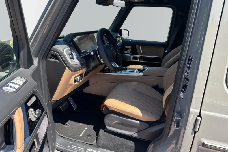 Mercedes-Benz G 63 AMG (Clasa G) din 2025 cu 22.500 km - oferta MER230651 - foto 8