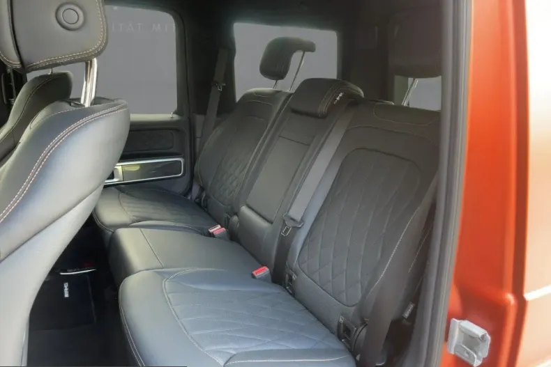 Mercedes-Benz G 63 AMG (Clasa G) din 2025 cu 10.500 km - oferta MER230654 - foto 10