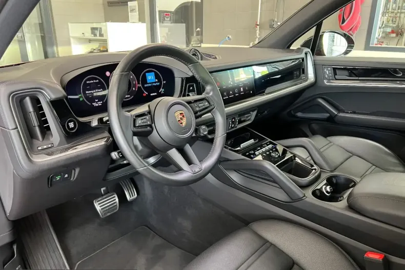 Porsche Cayenne din 2024 cu 7.800 km - oferta POR230660 - foto 9