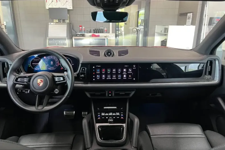 Porsche Cayenne din 2024 cu 7.800 km - oferta POR230660 - foto 12