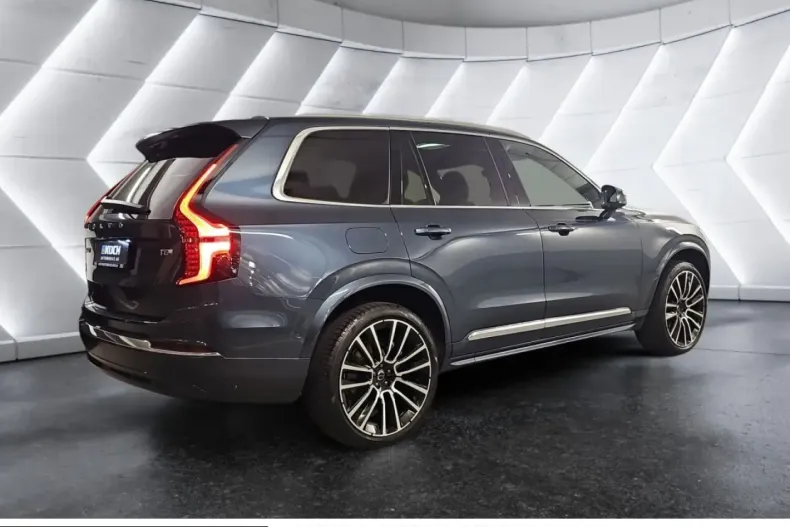 Volvo XC90 din 2025 cu 22.548 km - oferta VOL230666 - foto 5