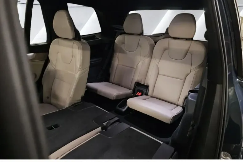 Volvo XC90 din 2025 cu 22.548 km - oferta VOL230666 - foto 9