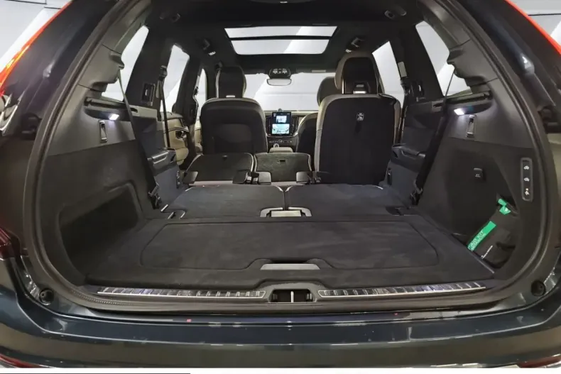 Volvo XC90 din 2025 cu 22.548 km - oferta VOL230666 - foto 18
