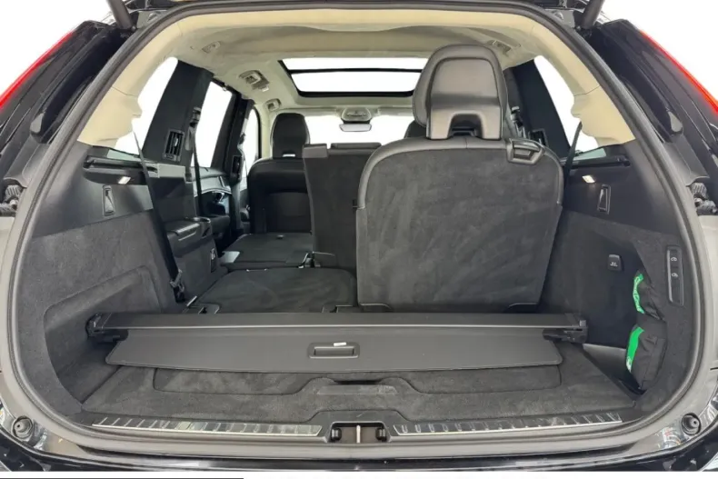 Volvo XC90 din 2025 cu 24.565 km - oferta VOL230667 - foto 17
