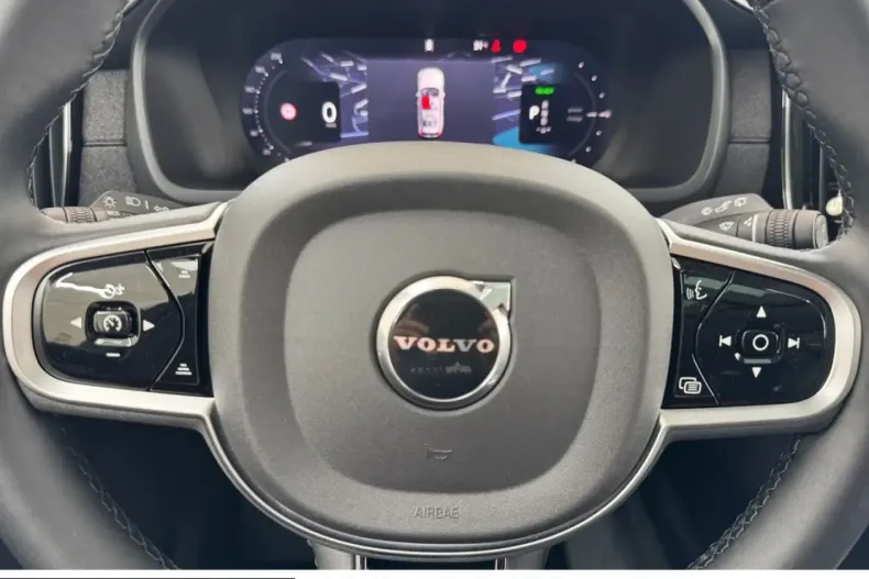 Volvo XC90 din 2025 cu 24.565 km - oferta VOL230667 - foto 25