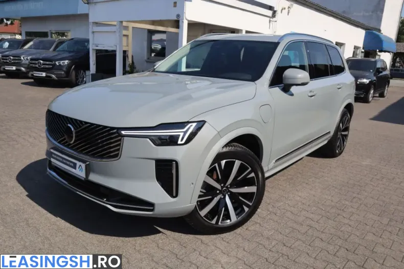 Volvo XC90 din 2025 cu 32.838 km - oferta VOL230668 - foto 1