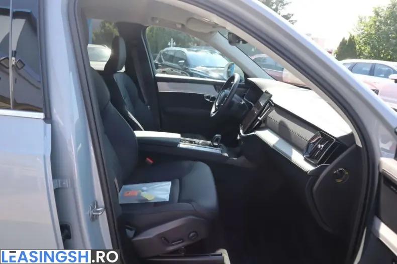 Volvo XC90 din 2025 cu 32.838 km - oferta VOL230668 - foto 10
