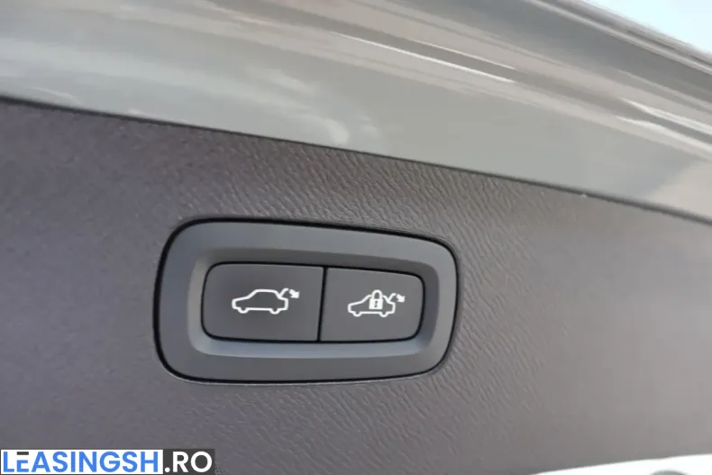 Volvo XC90 din 2025 cu 32.838 km - oferta VOL230668 - foto 25