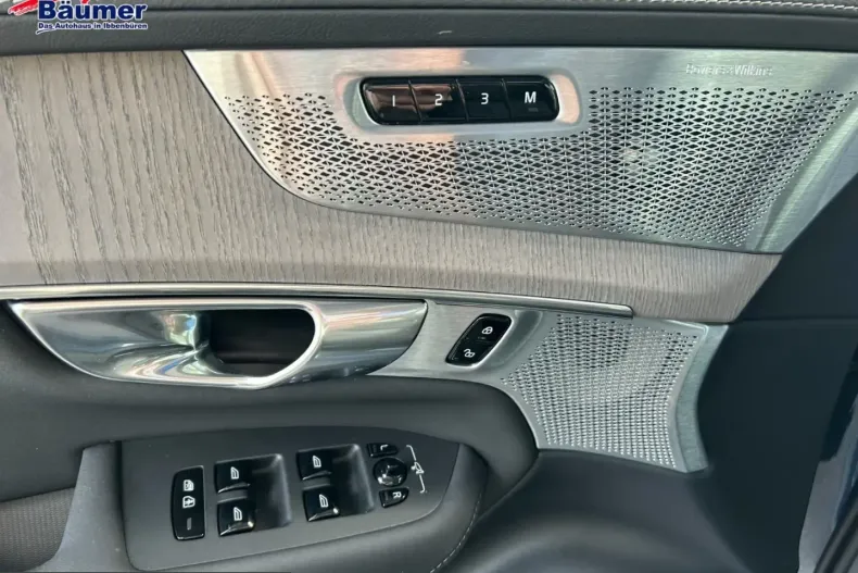 Volvo XC90 din 2025 cu 26.500 km - oferta VOL230670 - foto 15