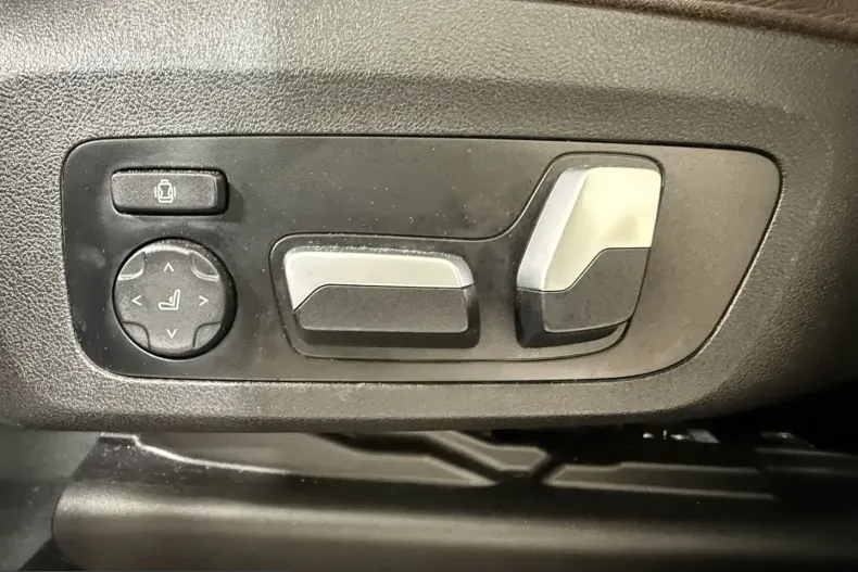 BMW X4 (Seria X) din 2022 cu 63.837 km - oferta BMW230676 - foto 18