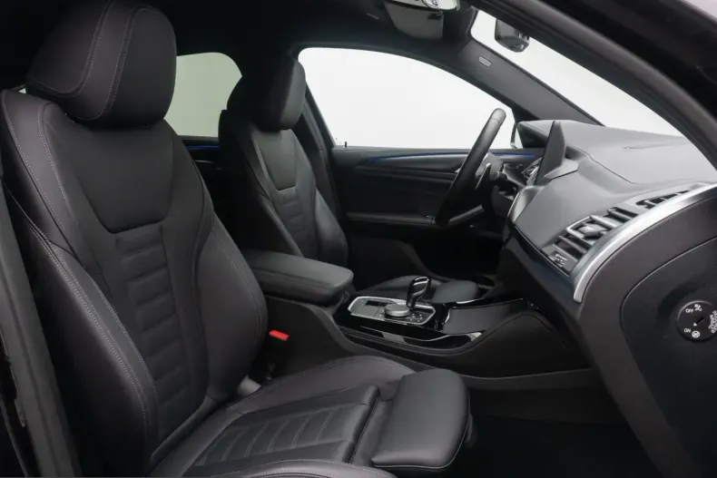BMW X4 (Seria X) din 2023 cu 75.344 km - oferta BMW230677 - foto 33
