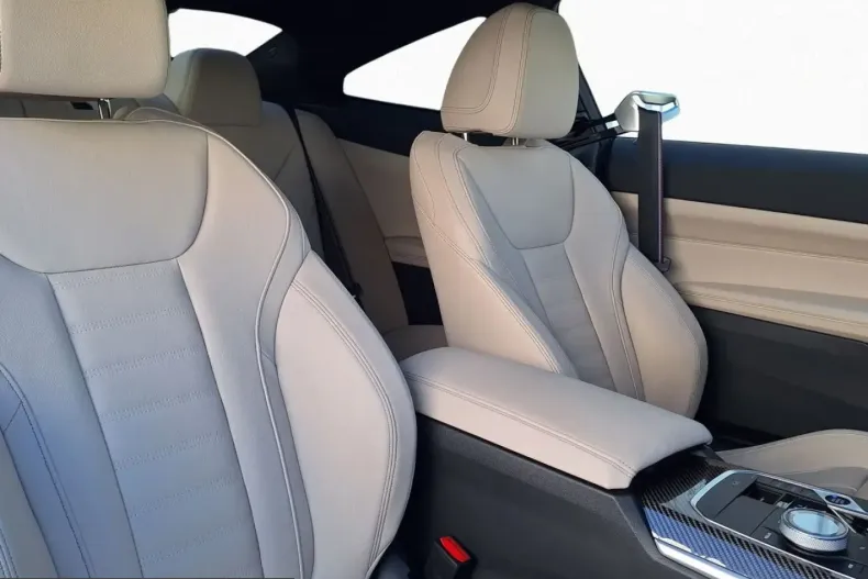 BMW M440 (Seria 4) din 2025 cu 11.377 km - oferta BMW230684 - foto 4
