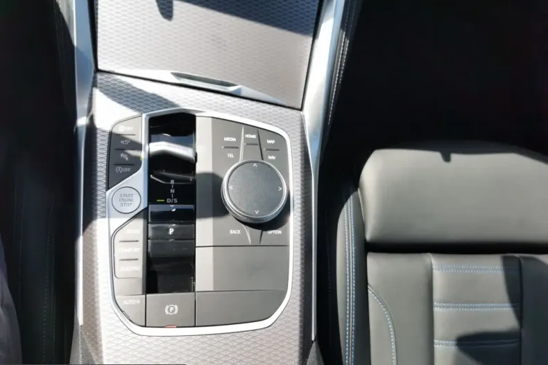 BMW M440 (Seria 4) din 2025 cu 11.900 km - oferta BMW230686 - foto 12