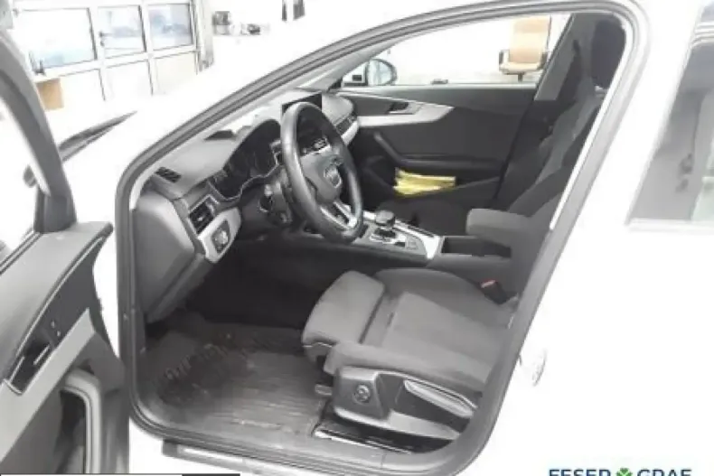 Audi Audi A4 Allroad din 2023 cu 43.200 km - oferta AUD230697 - foto 4