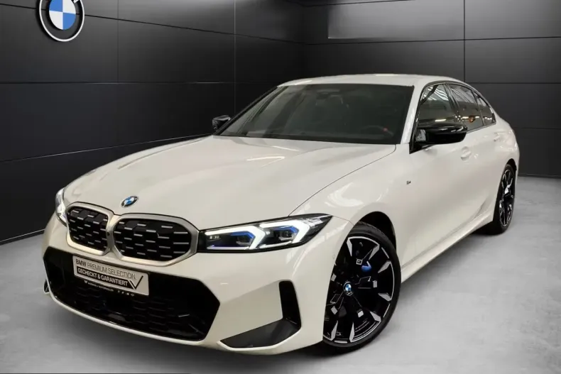 BMW M340d (Seria 3) din 2025 cu 13.900 km - oferta BMW230703 - foto 1