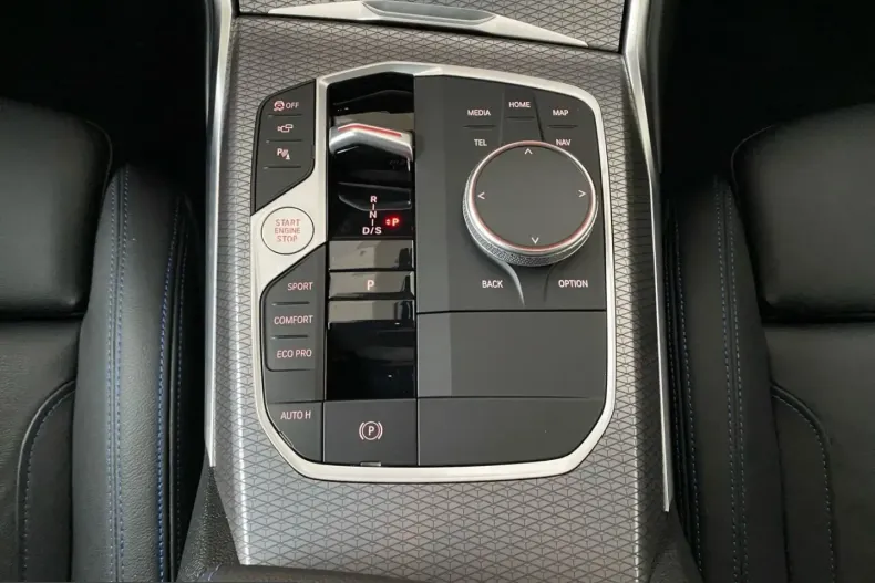 BMW M340d (Seria 3) din 2025 cu 13.900 km - oferta BMW230703 - foto 13