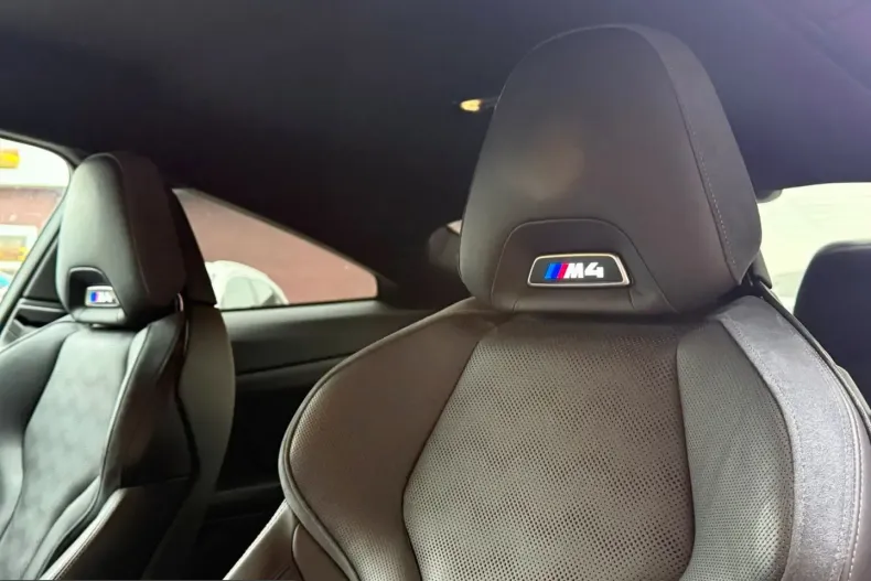 BMW M4 (Seria 4) din 2022 cu 59.984 km - oferta BMW230704 - foto 21