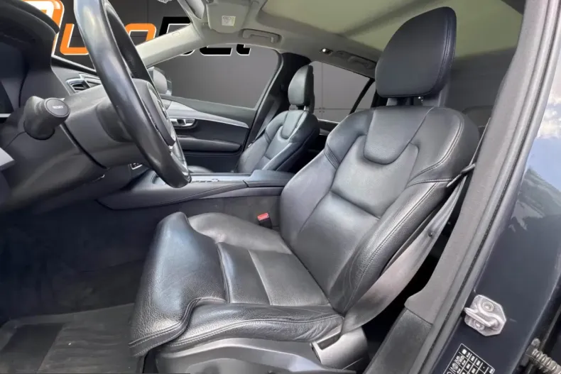 Volvo XC40 din 2021 cu 128.400 km - oferta VOL230707 - foto 9